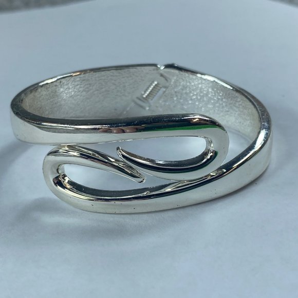 Cuff Wrap Silver Tone Bracelet Bangle Hinged Spring Adjustable Fashion Jewelry - Picture 16 of 16